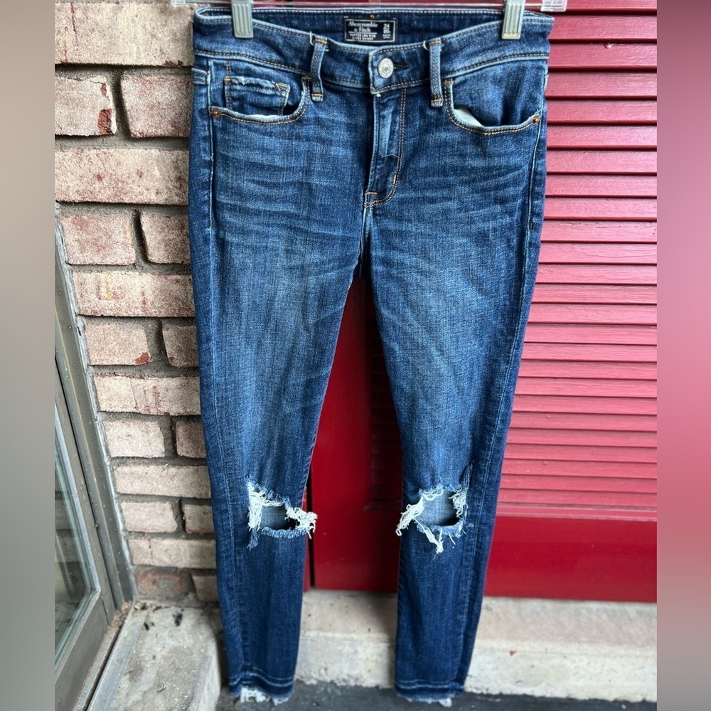 Abercrombie & Fitch Women’s Dark Wash Harper Low Rise Super Skinny Jeans 24/00S